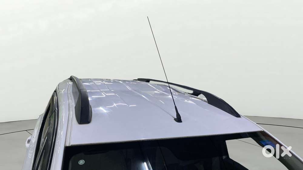 Renault Triber Rxz, 2021, Petrol