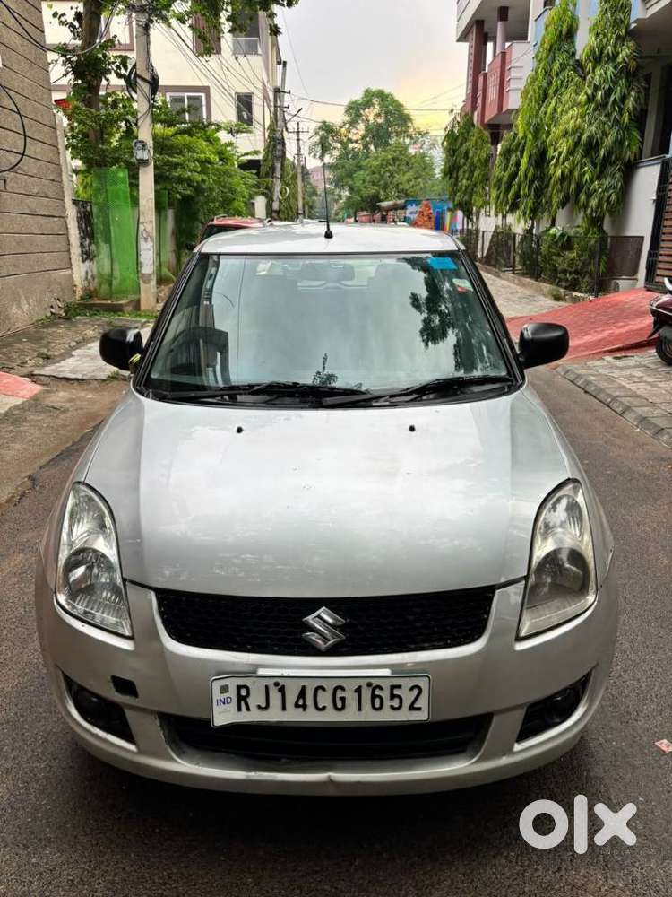 Maruti Suzuki Swift Vxi + Manual, 2009, Petrol