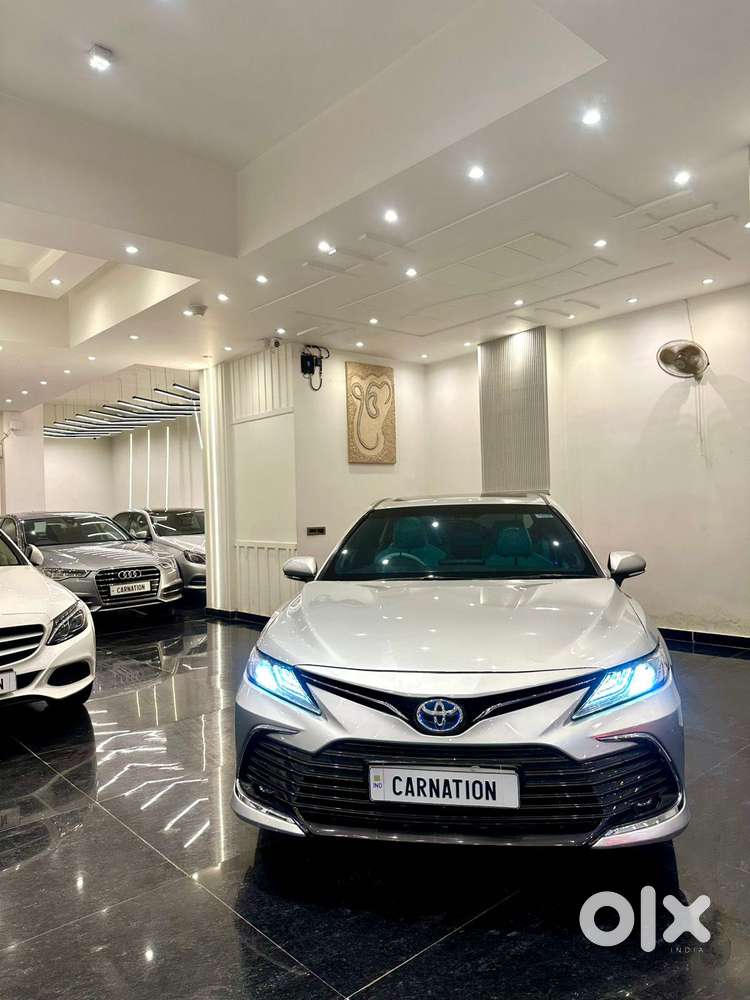 Toyota Camry Hybrid, 2024, Petrol