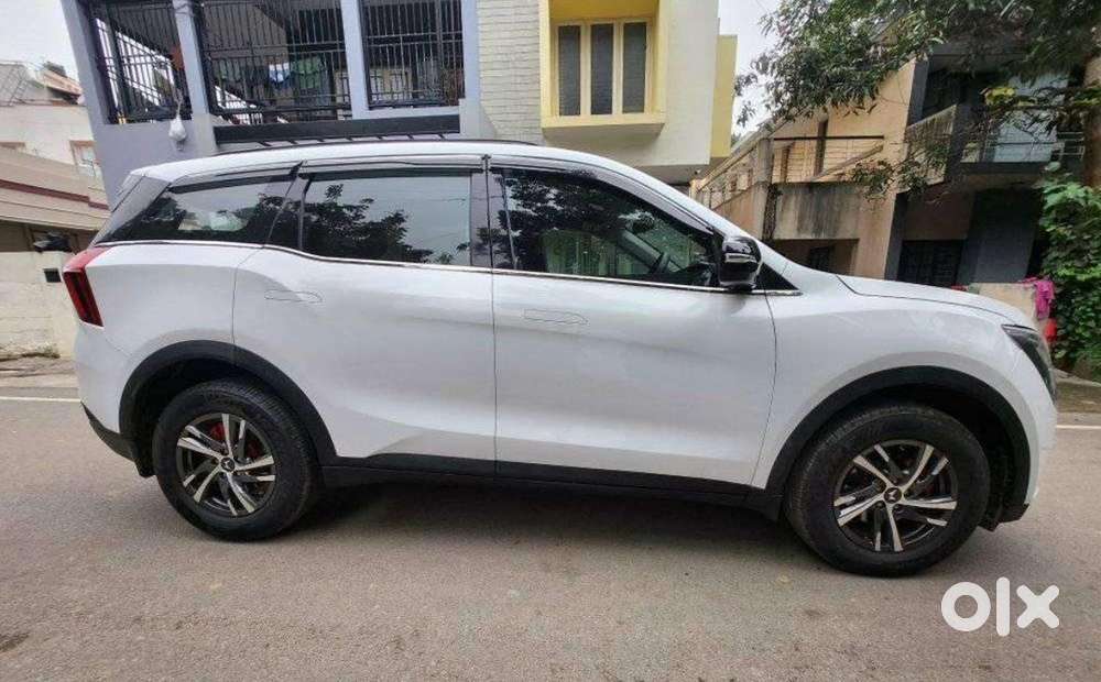 Mahindra Xuv700 Petrol 2023