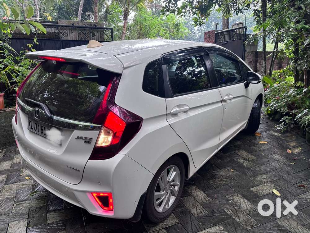 Honda Jazz Petrol 2015