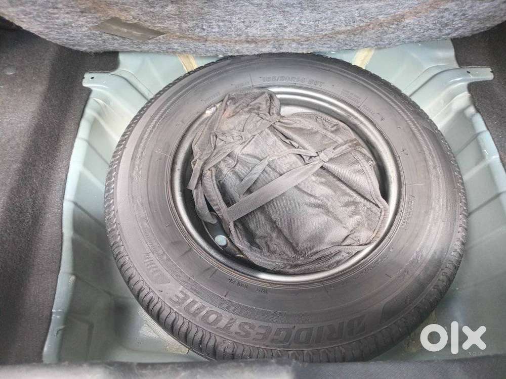 Tata Altroz 1.2 Xm Plus, 2023, Petrol