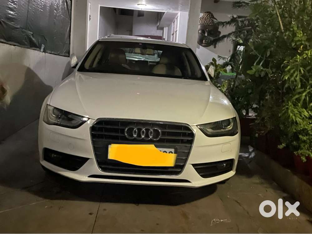 Audi A4 2014 Diesel 64000 Km Driven