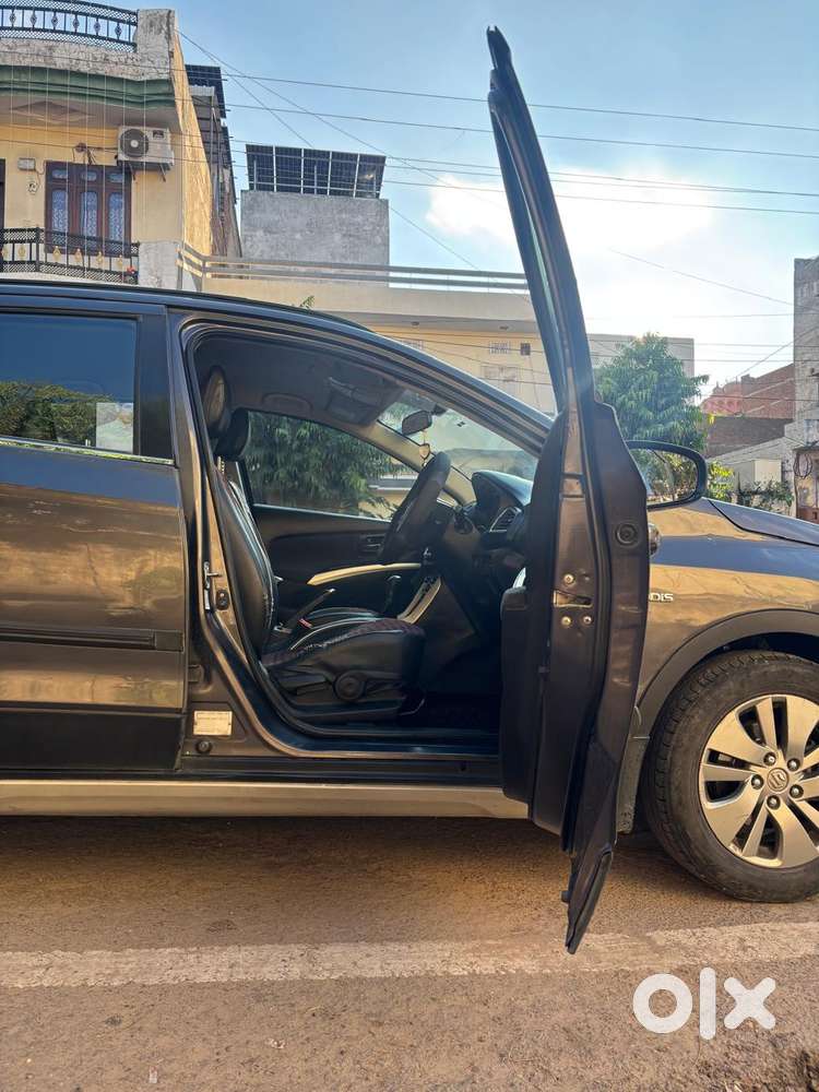 Maruti Suzuki S-cross Zeta 1.6, 2016, Diesel