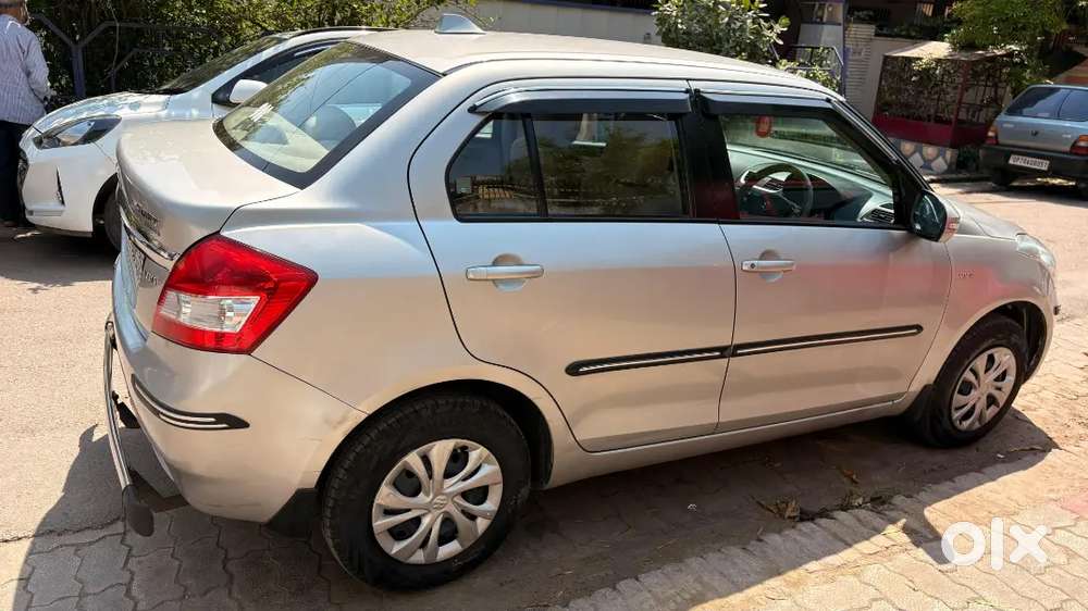Maruti Suzuki Swift Dzire 2013 Petrol 35000 Km Driven