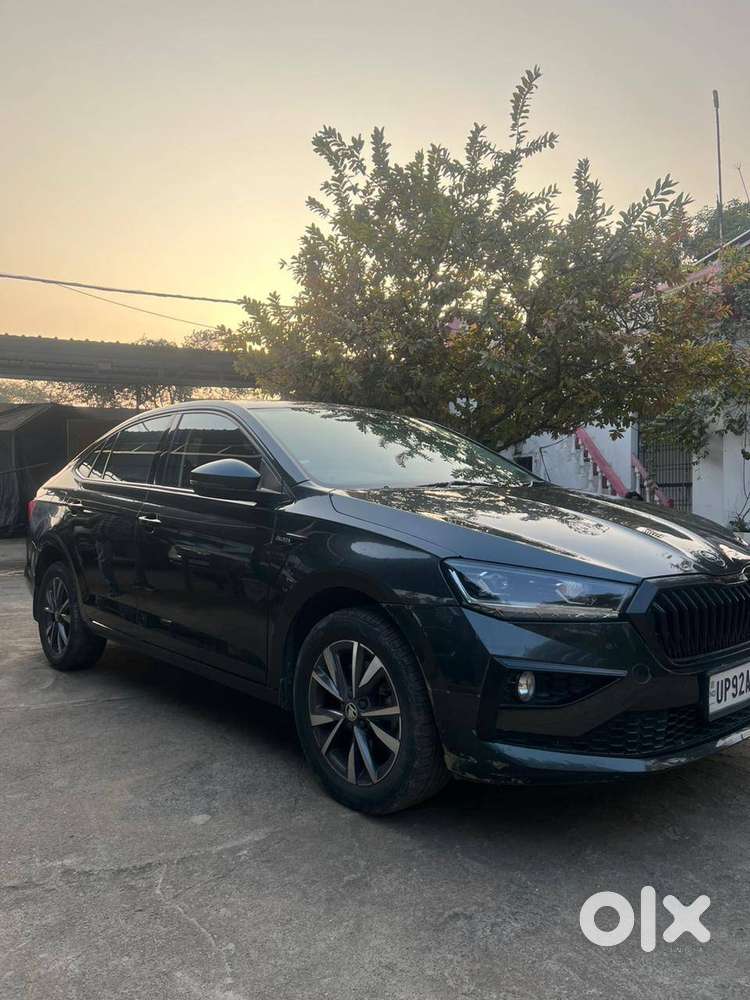 Skoda Slavia 2023 Petrol Well Maintained