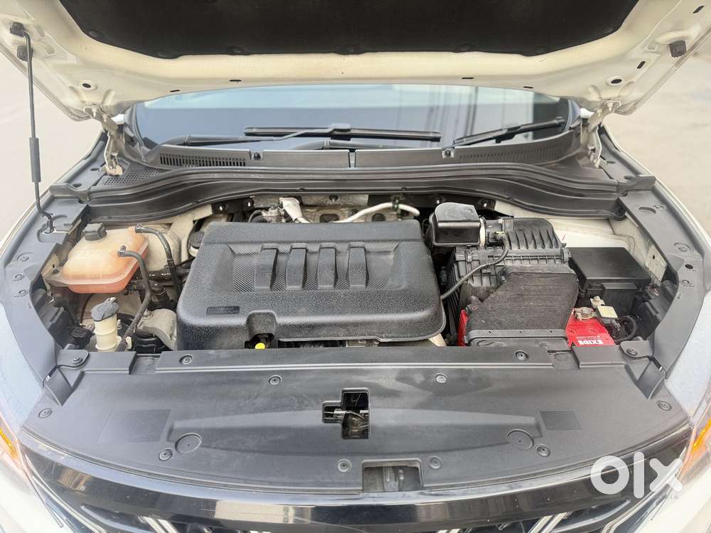 Mahindra Xuv700 2.2 Ax 7 Diesel At Luxury Pack Str, 2022, Diesel