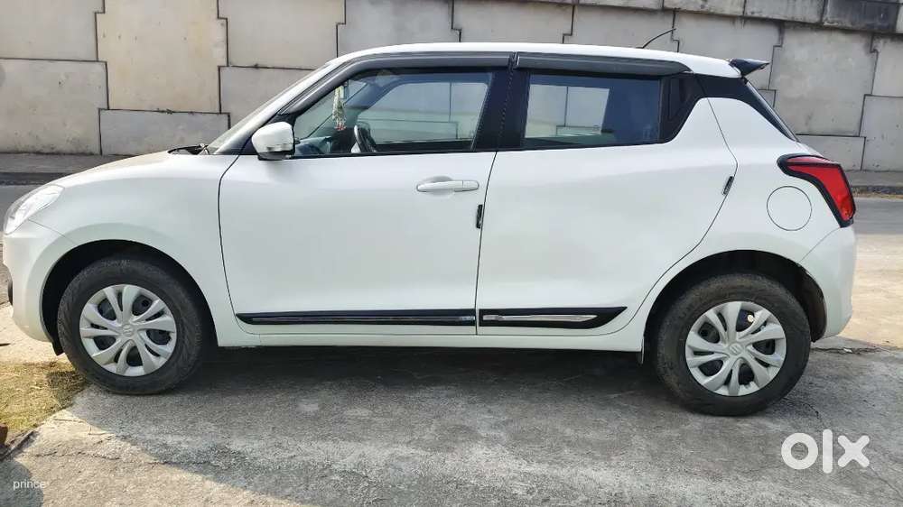 Maruti Suzuki Swift Vxi Petrol 2021