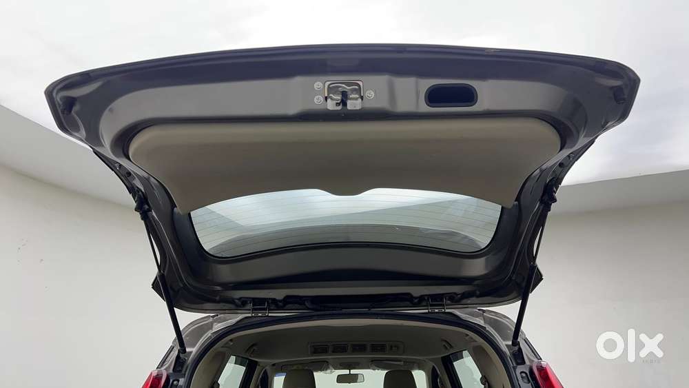 Maruti Suzuki Ertiga 1.4 Zxi At, 2021, Petrol