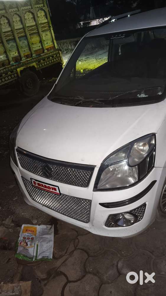 Maruti Suzuki Wagon R 2017 hybrid year car