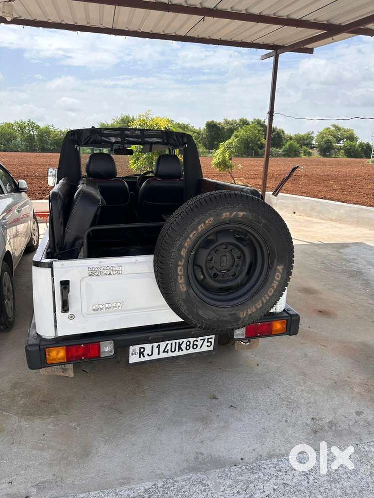Maruti Gypsy Petrol 2010