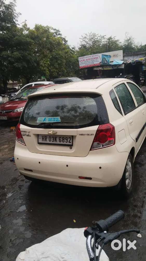 Chevrolet Aveo Petrol 46000 Km Driven