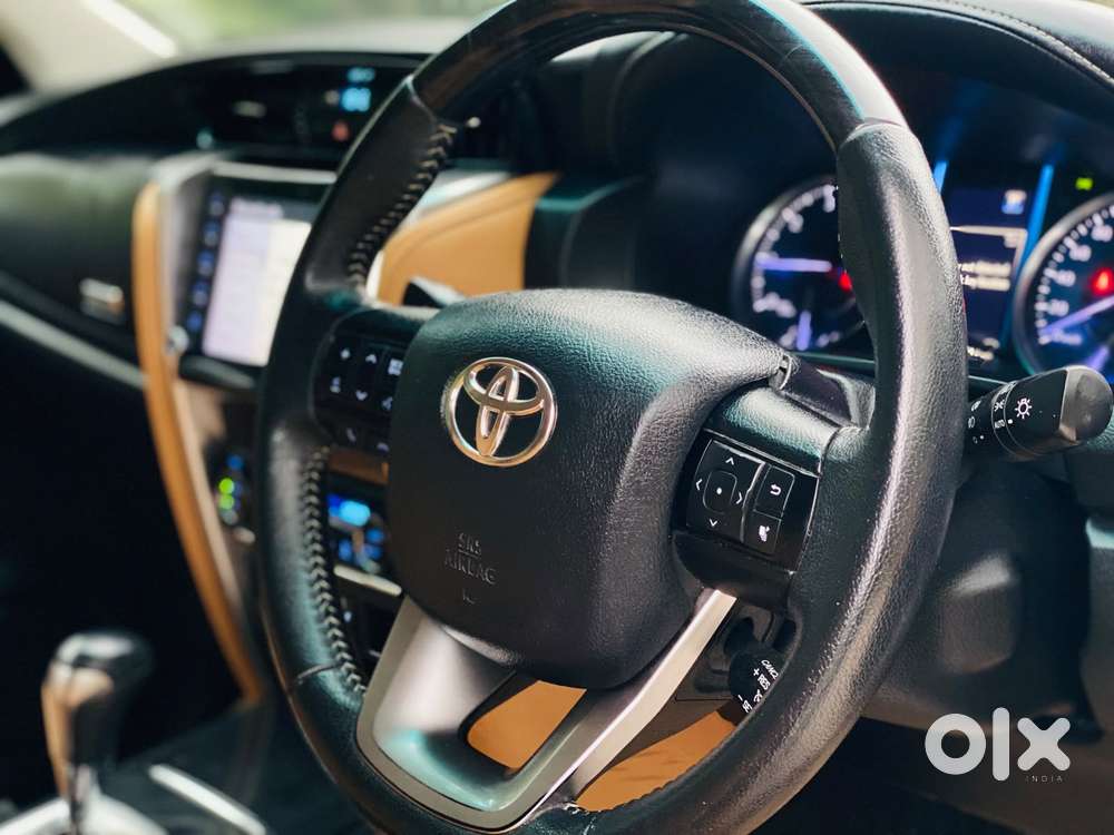 Toyota Fortuner 4x2 At 2.8 Diesel, 2021, Diesel