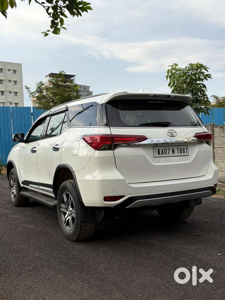 Toyota Fortuner 4X2 MT 2.8 Diesel, 2020, Diesel
