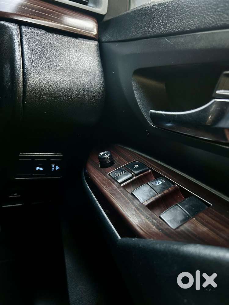 Toyota Innova Crysta 2.8 Gx At 7 Str, 2018, Diesel