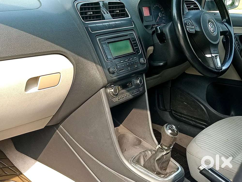Volkswagen Polo Petrol Highline 1.2l, 2014, Petrol