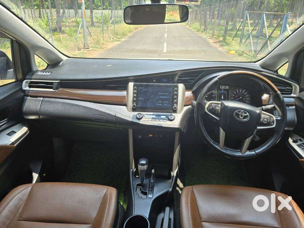 Toyota Innova Crysta [2020-ongoing] 2.4 Zx At 7 Str, 2021, Diesel