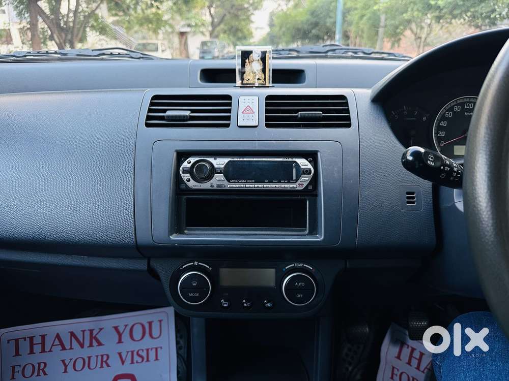 Maruti Suzuki Swift 1.3 Zxi, 2006, Petrol