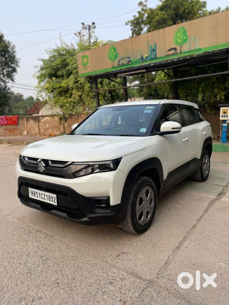 Maruti Suzuki Brezza 1.5 Vxi Smart Hybrid, 2022, Petrol