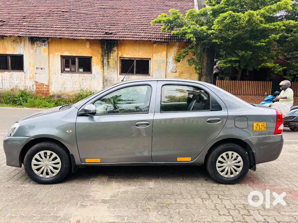 Toyota Etios Diesel 2016 Taxi Permit,no Accident History,tyres New,