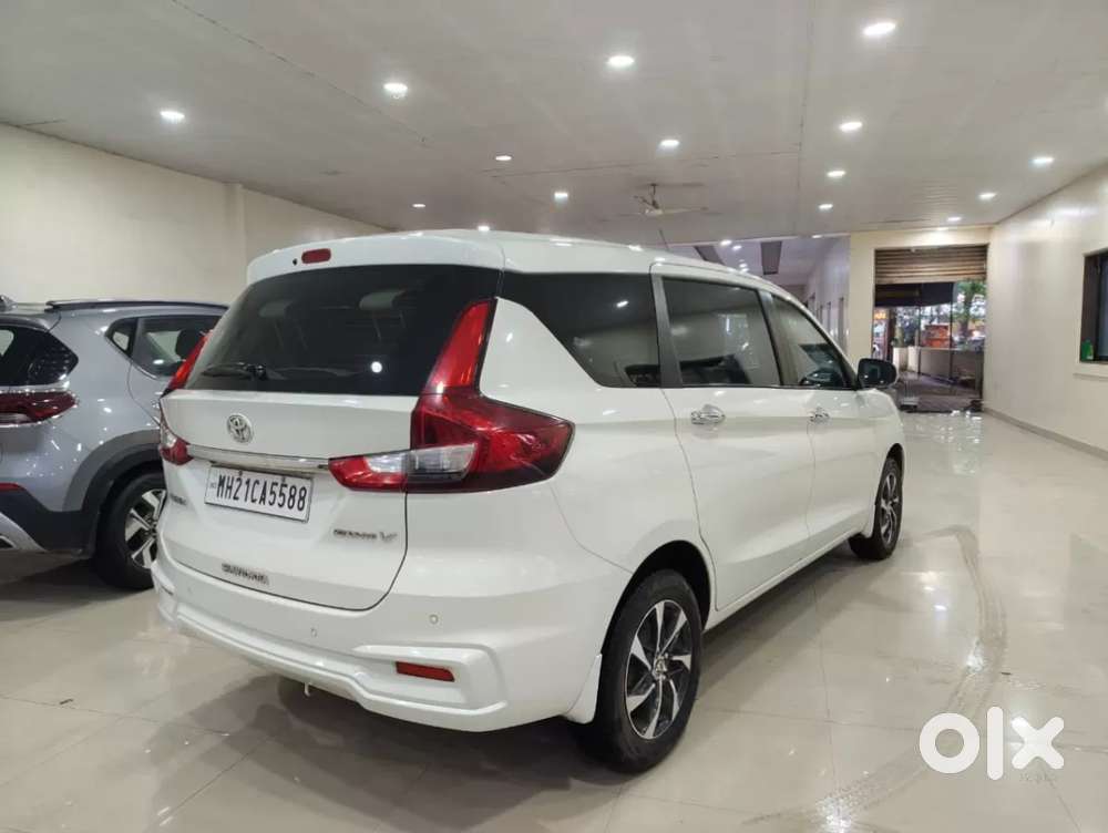 Toyota Rumion, 2024, Petrol