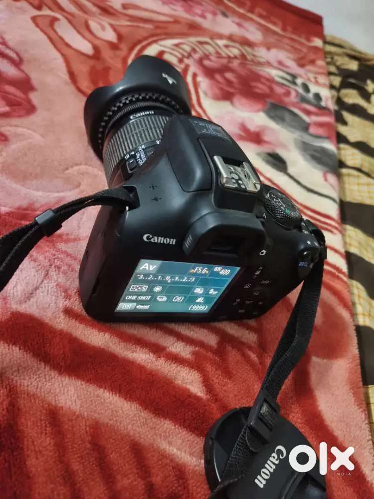 Canon d1500 almost new