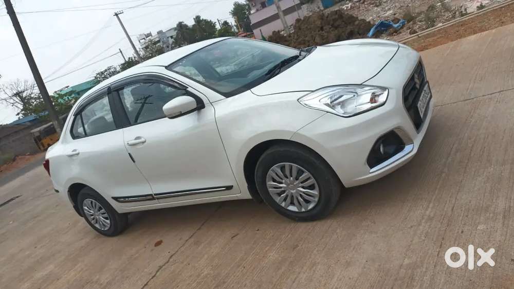 Showroom Track Condition Vehicle