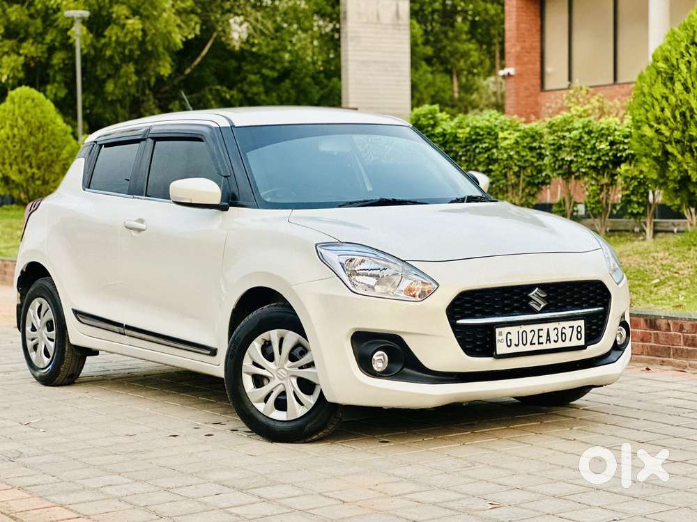 Maruti Suzuki Swift 1.2 Vxi (o), 2023, Petrol