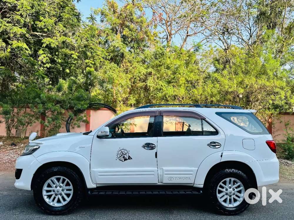 Toyota Fortuner, 2013, Diesel
