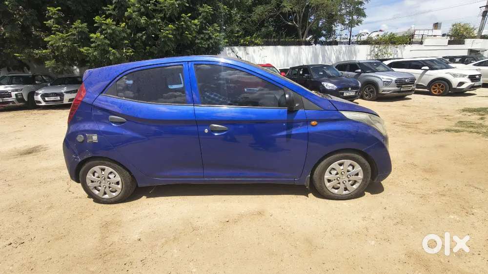 Hyundai Eon Magna 2015