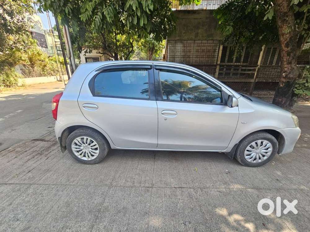 Toyota Etios Liva 2011-2012 G, 2012, Petrol