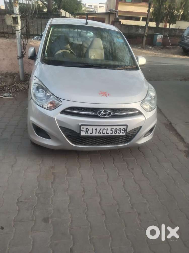 Hyundai Petrol Manual 2011
