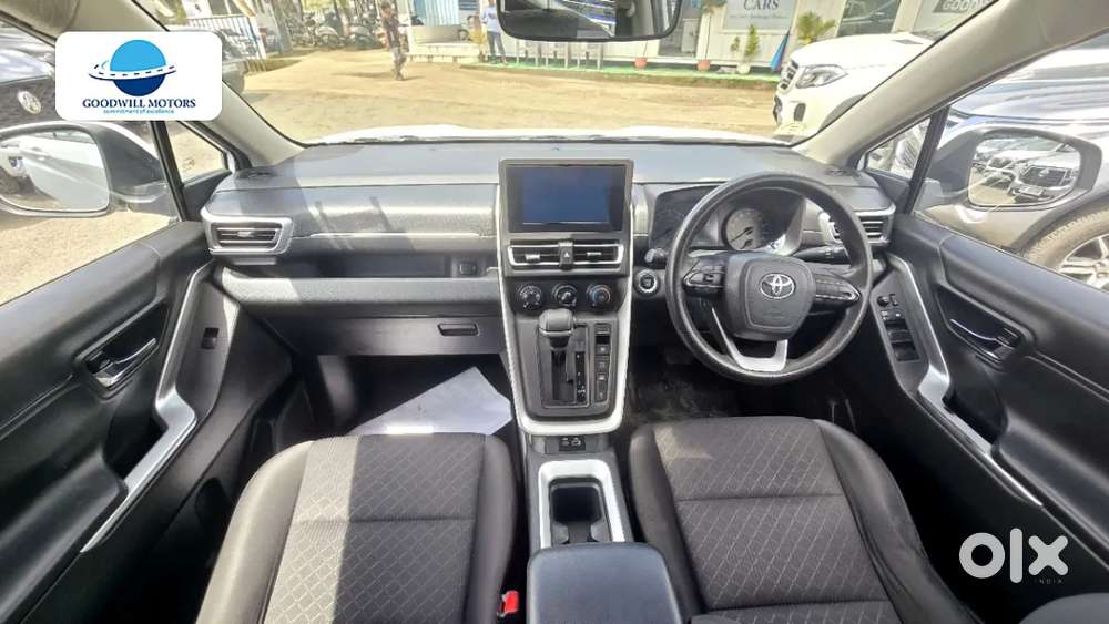 Toyota Innova Hycross 2.0 Gx 7 Str, 2023, Petrol