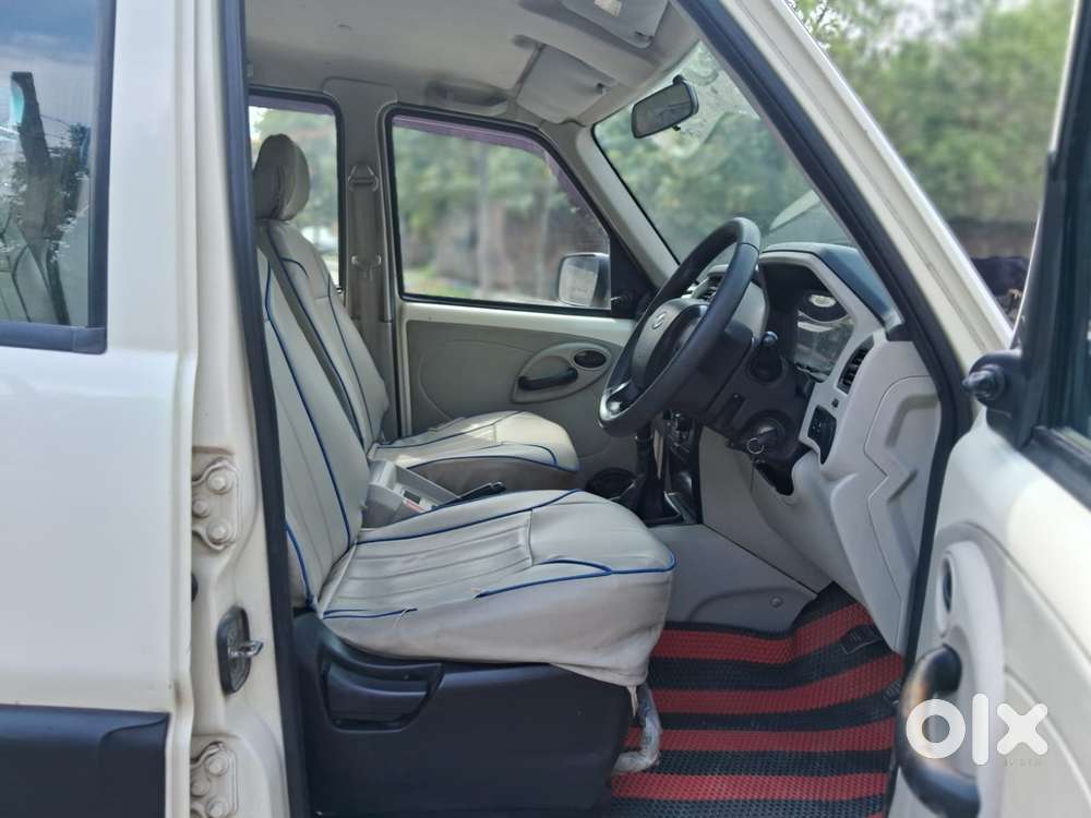 Mahindra Scorpio S2, 2017