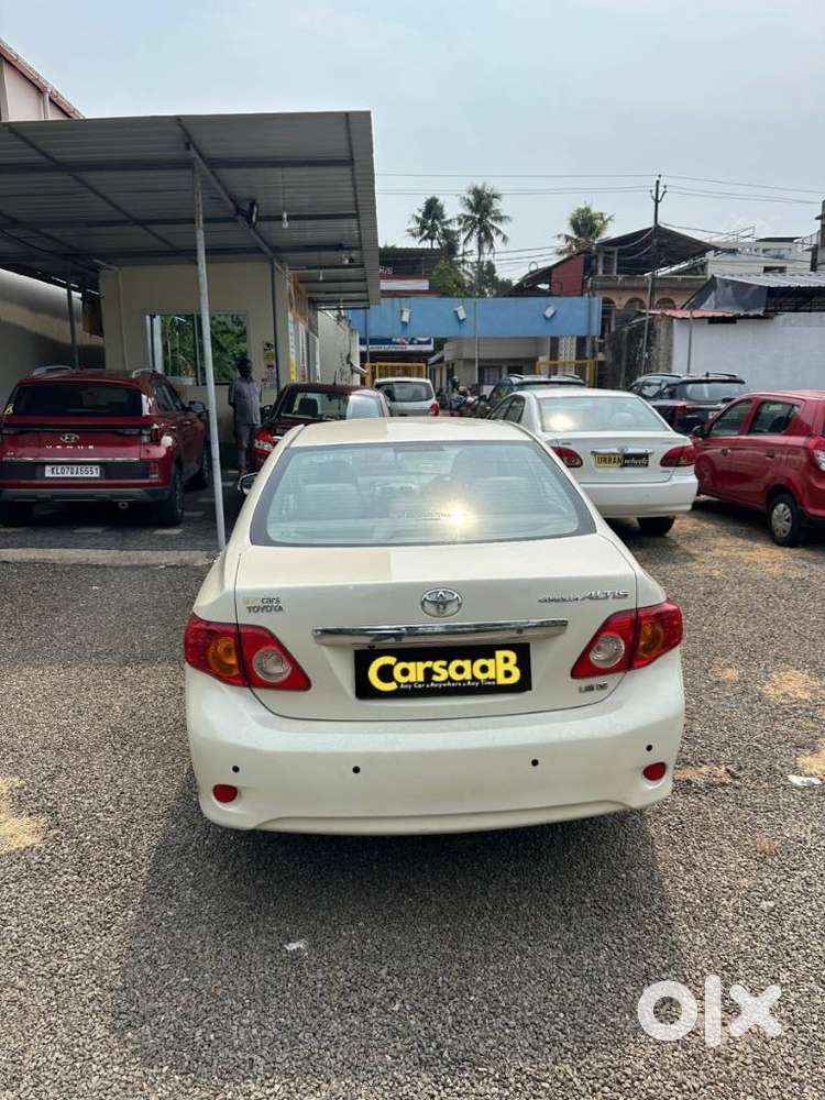 Toyota Corolla Altis [2011-2014] 1.8 Vl At, 2011, Petrol