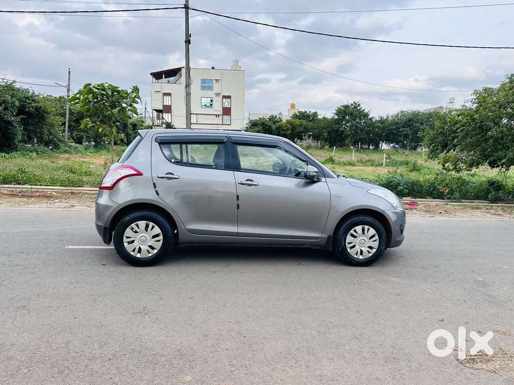 Maruti Suzuki Swift Vxi Optional, 2013, Petrol