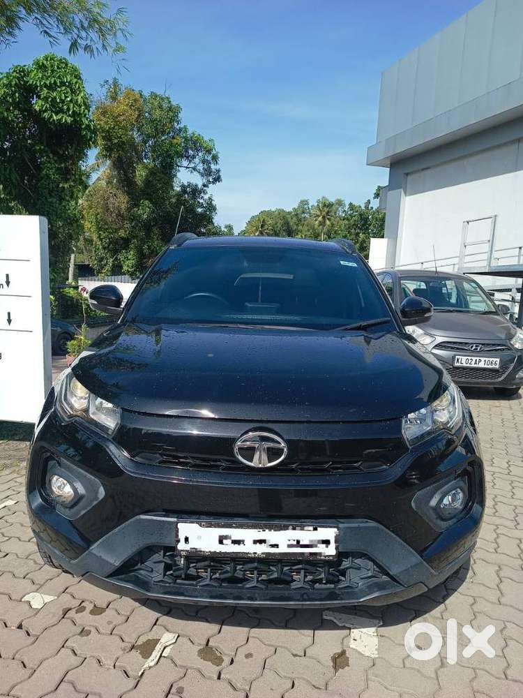 Tata Nexon 1.2 Revotron Xz Plus (o) Dark Edition, 2023, Petrol