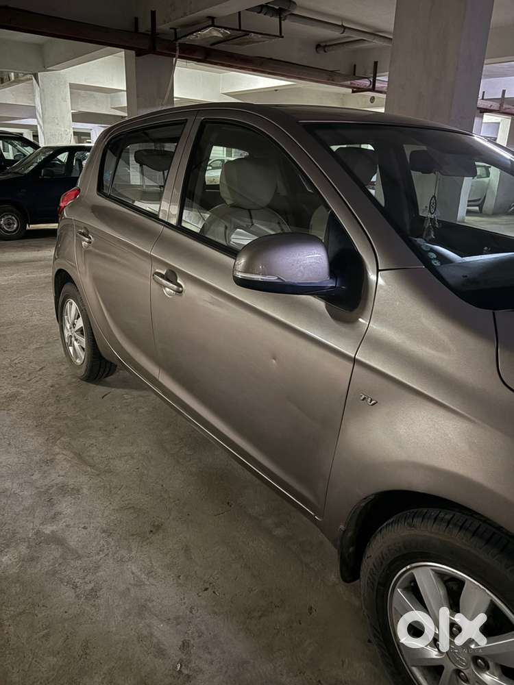 Hyundai I20 Sportz 2012