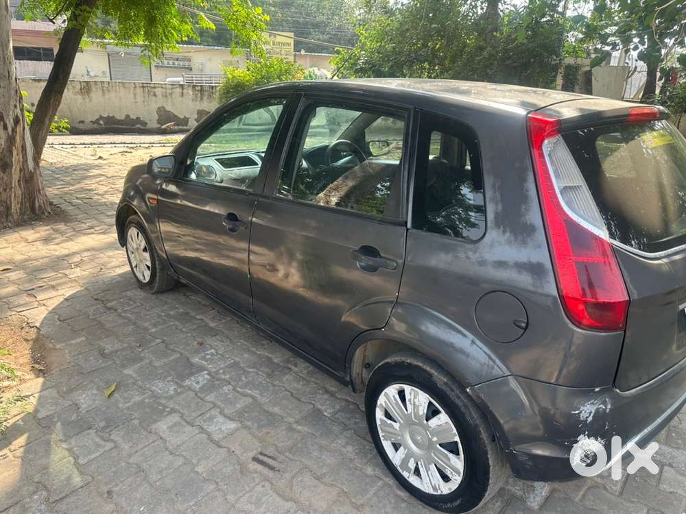 Ford Figo Petrol 2010