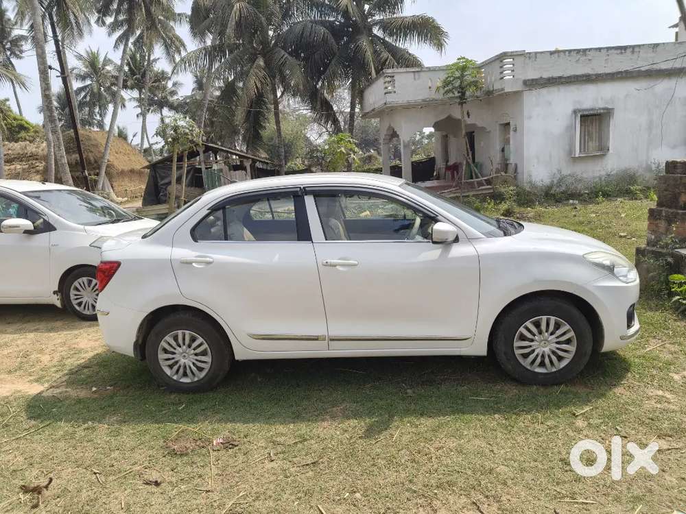 Maruti Suzuki Dzire 2019 Petrol 67307 Km Driven