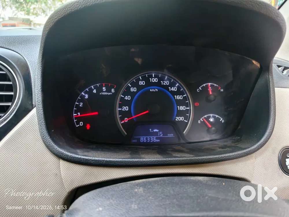Hyundai Grand I10 Crdi Sportz 2015