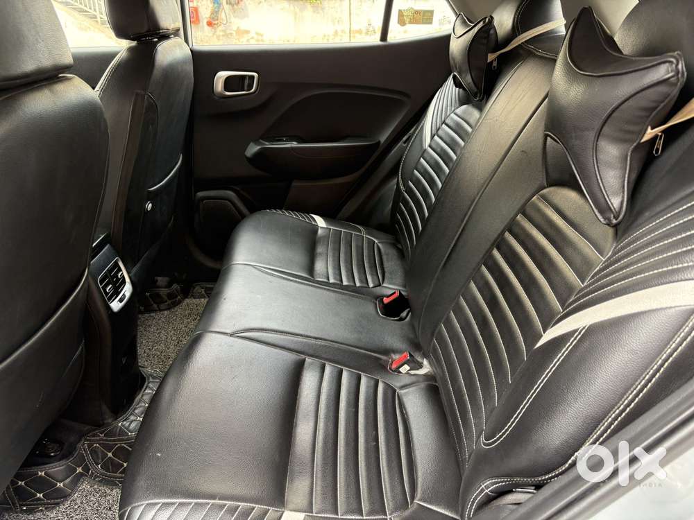 Hyundai Venue S Turbo Dct, 2020, Petrol