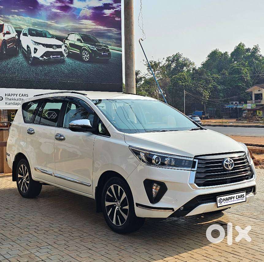 Toyota Innova Crysta 2.4 Z 7 Str, 2022, Diesel