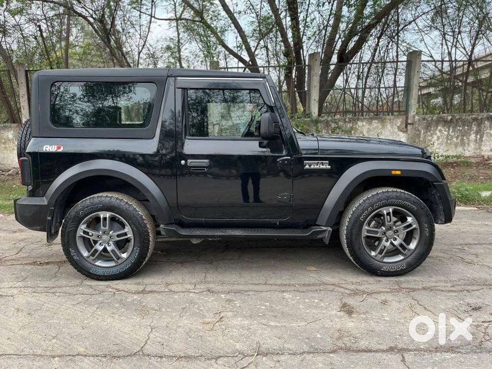 Mahindra Thar, 2023, Petrol