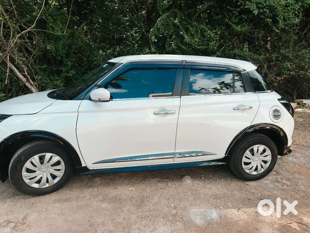 Maruti Suzuki Swift 1.2 Vxi 2025