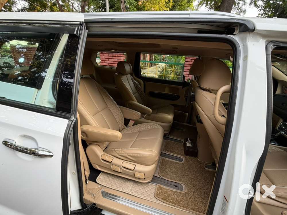 Kia Carnival Diesel 2022 Limousine