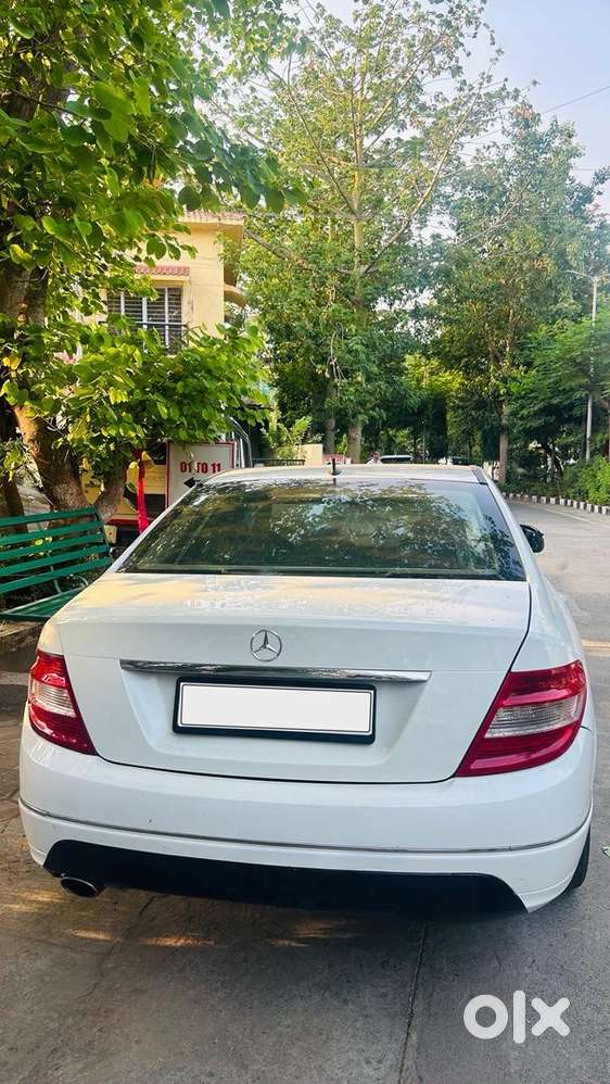 Mercedes-benz C200 Automatic