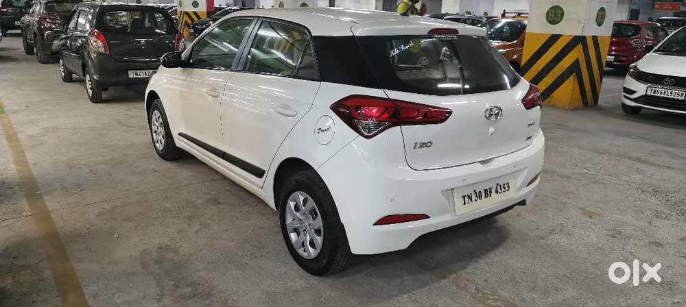Hyundai I20 Diesel Manual White Colour