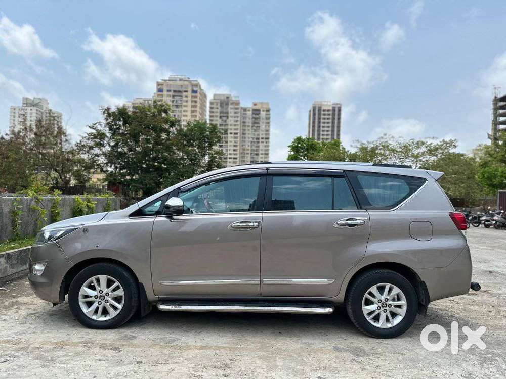 Toyota Innova Crysta 2.8 Gx At 8s, 2019, Diesel