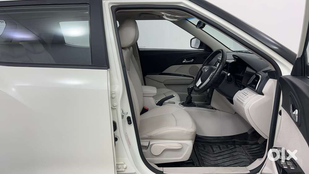 Mahindra Xuv300 W8 Option, 2023, Petrol
